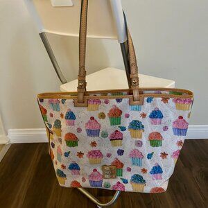 Dooney & Bourke  *RARE* Large Zipper Tote Cupcake Print